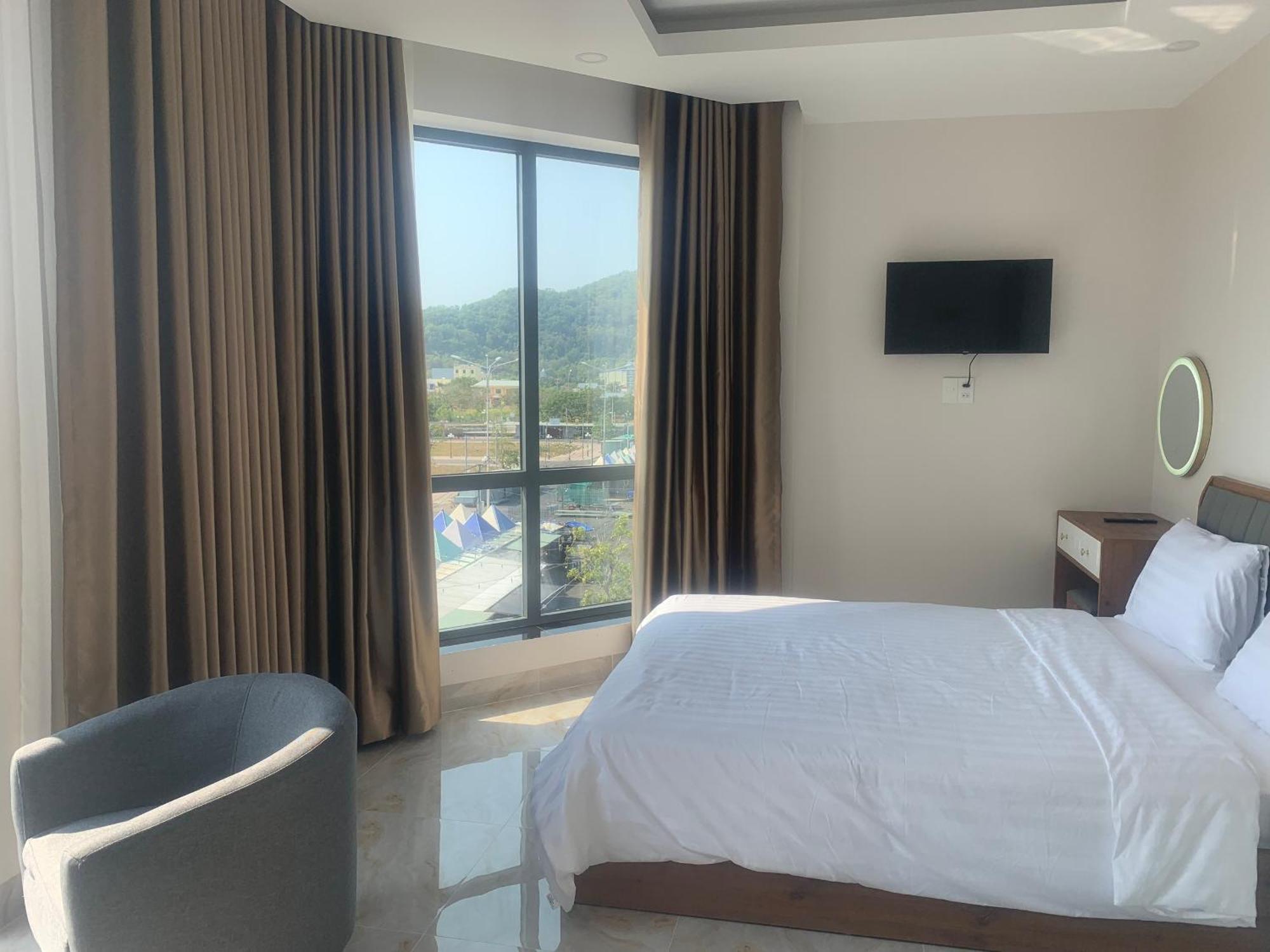 Ha Hung Panorama Hotel Ха Тени Екстериор снимка