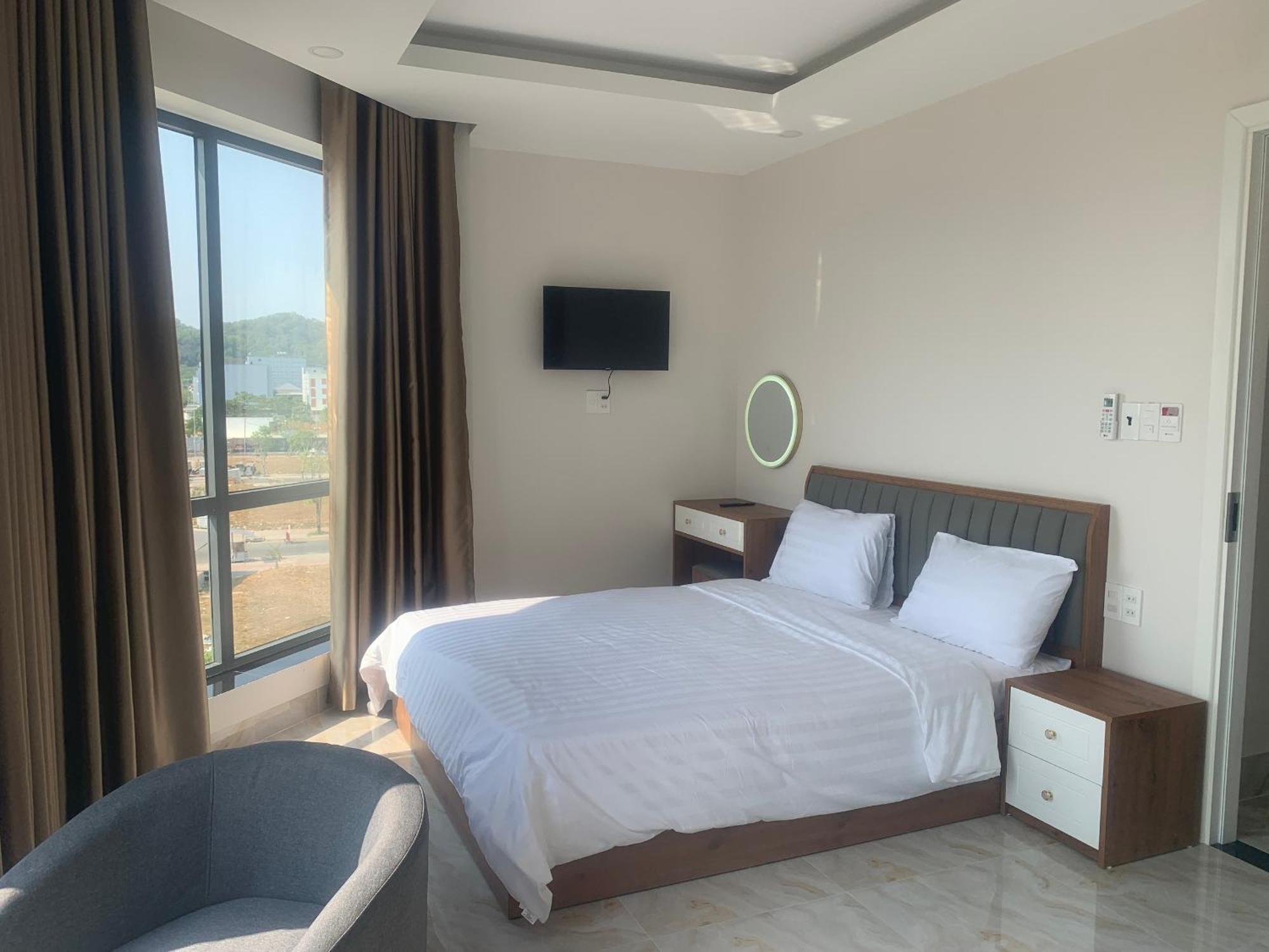 Ha Hung Panorama Hotel Ха Тени Екстериор снимка