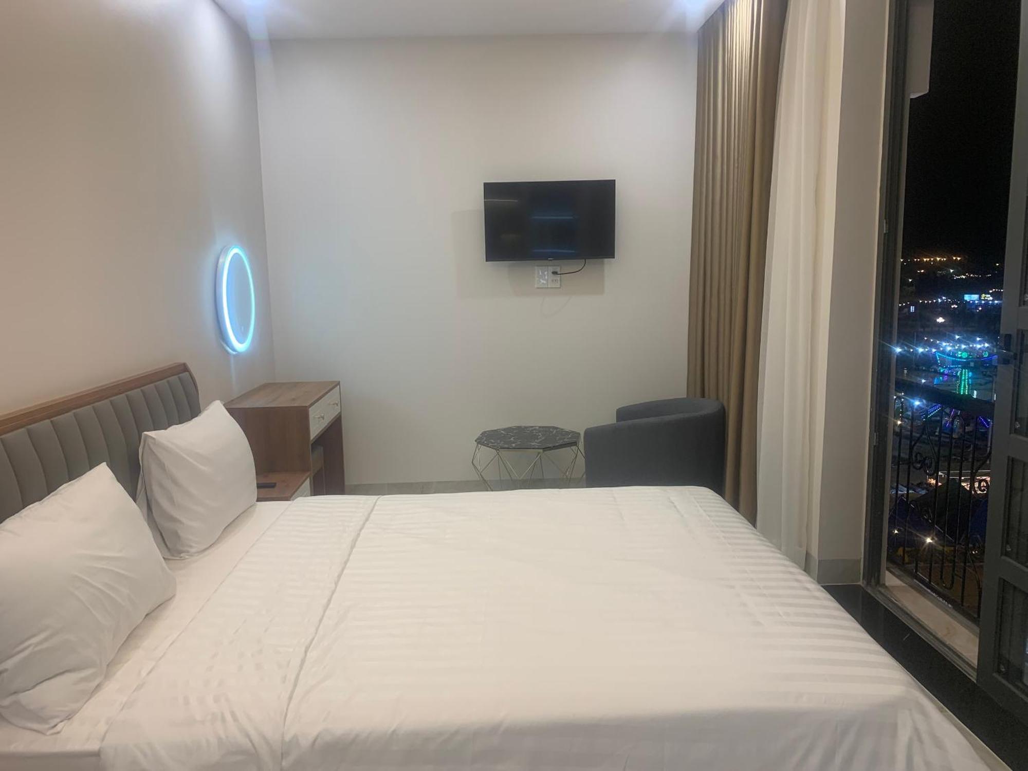 Ha Hung Panorama Hotel Ха Тени Екстериор снимка