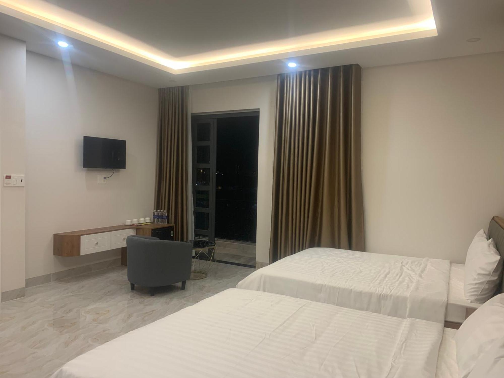 Ha Hung Panorama Hotel Ха Тени Екстериор снимка