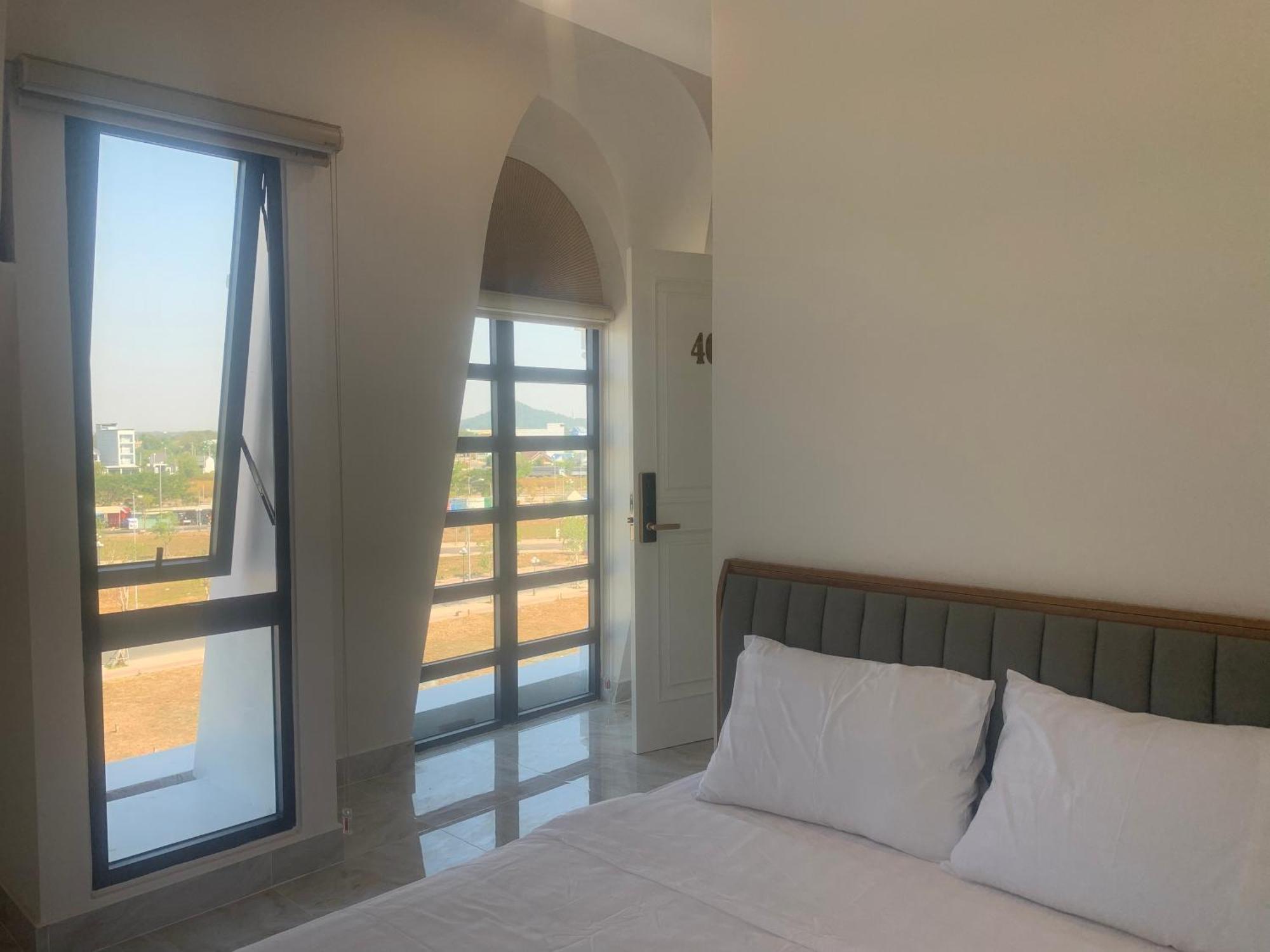 Ha Hung Panorama Hotel Ха Тени Екстериор снимка